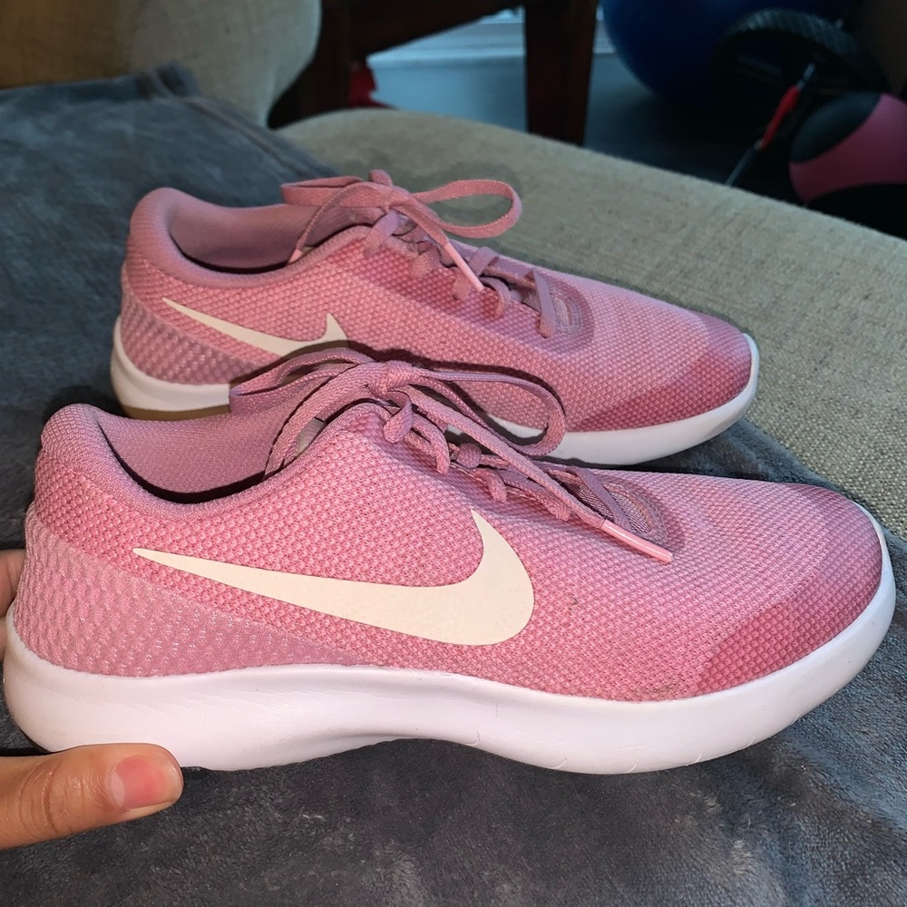 Nike Flex experience RN 7 running sneakers